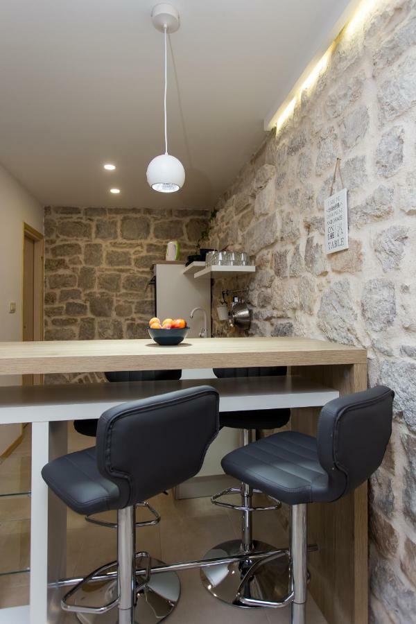 Studio Apartman "Brce" Kaštela المظهر الخارجي الصورة
